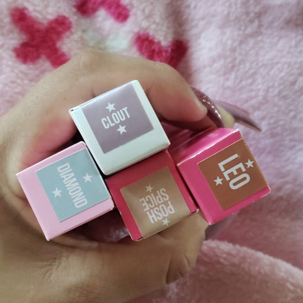 Liquid lipsticks
